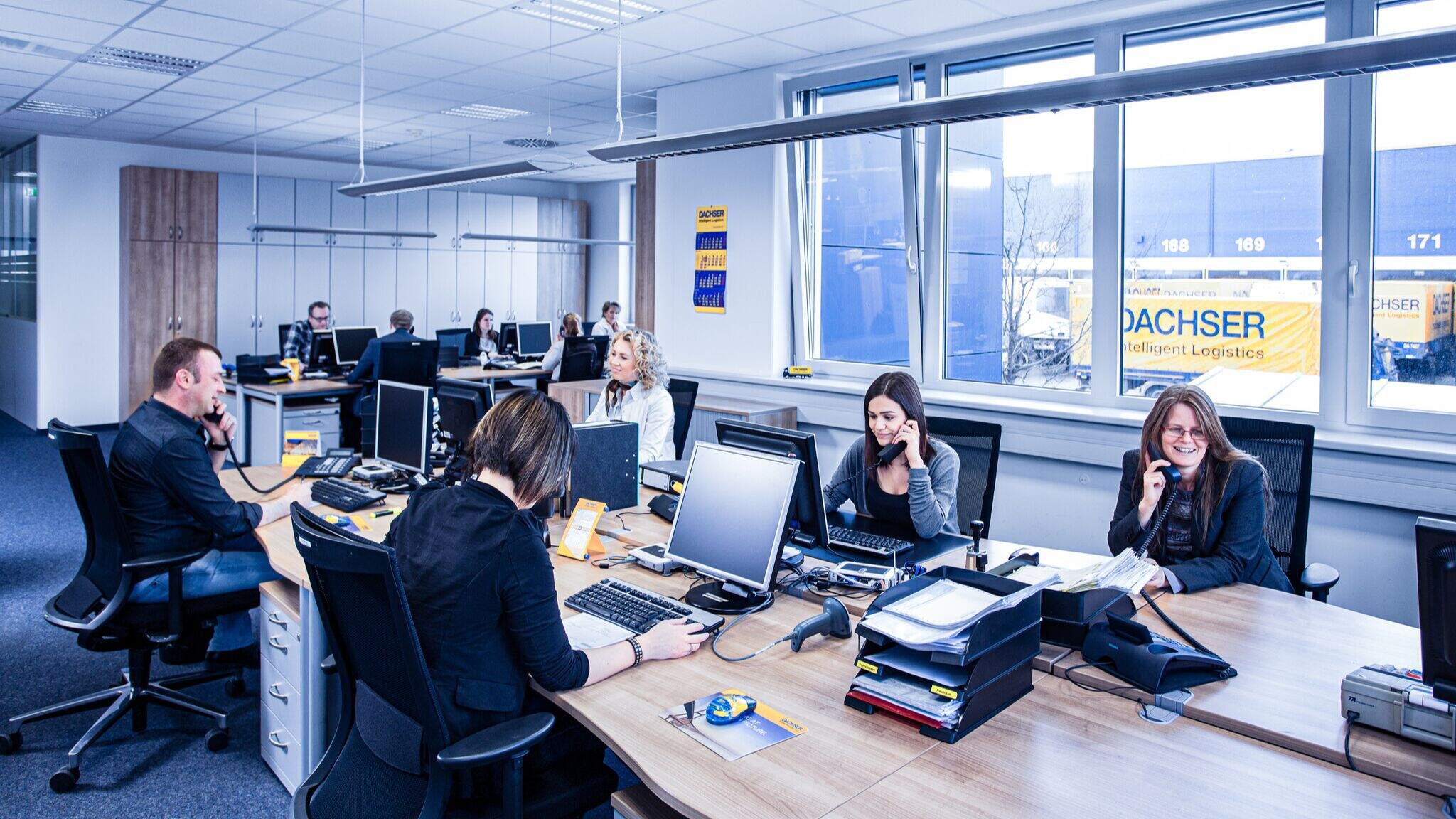 Sprawna komunikacja i codzienna wsp&oacute;łpraca zespołu Customer Service to ważny element obsługi klient&oacute;w DACHSER.