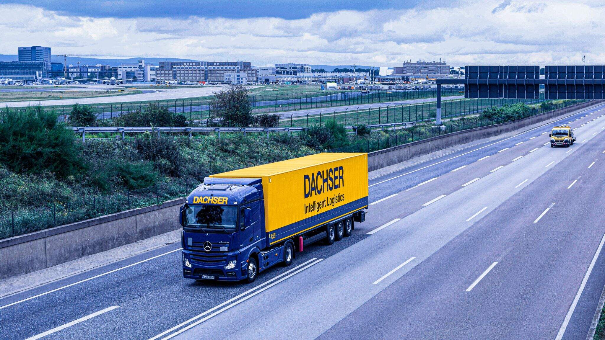 W 2026 roku firma planuje zwiększyć inwestycje do ponad 350 mln EUR, aby długoterminowo wzmacniać swoją pozycję konkurencyjną.